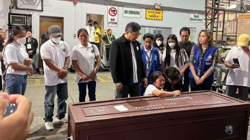Remains of Filipina slain in Saudi Arabia arrive in Philippines