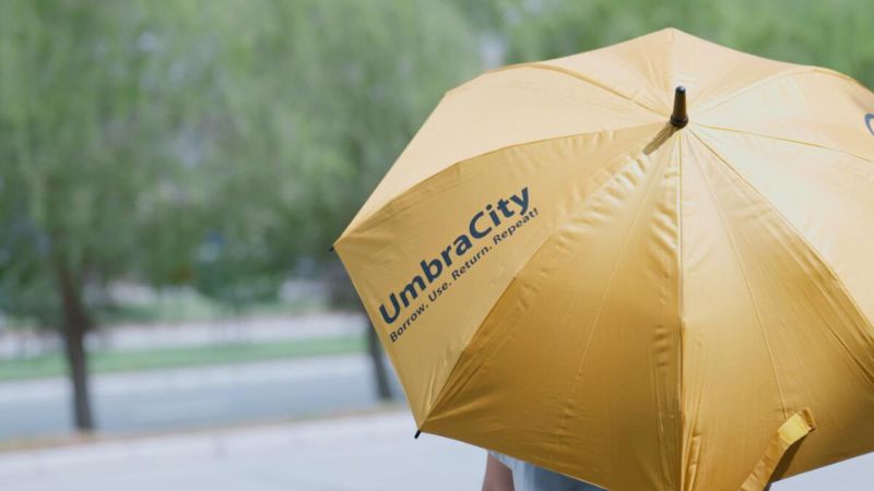 Umbrellas for Rent in Dubai, Free for Residents for 24 Hours