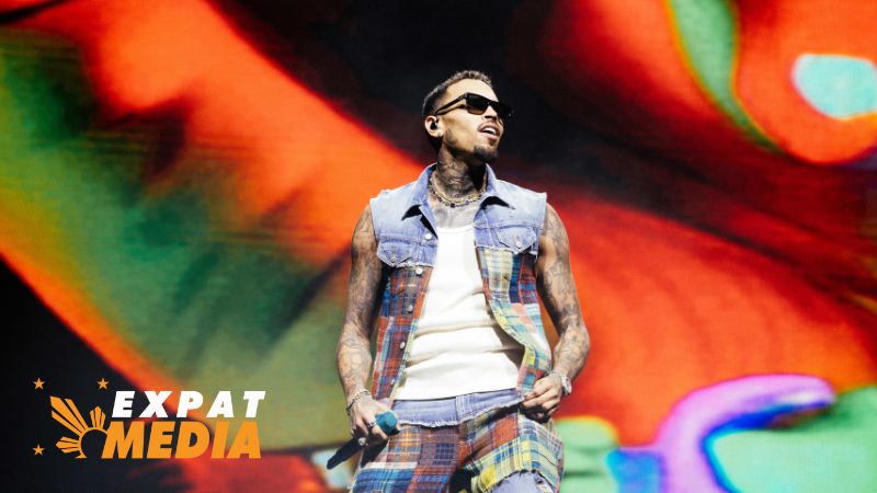 Chris Brown debuts at Abu Dhabi Grand Prix concert on November 24, 2023