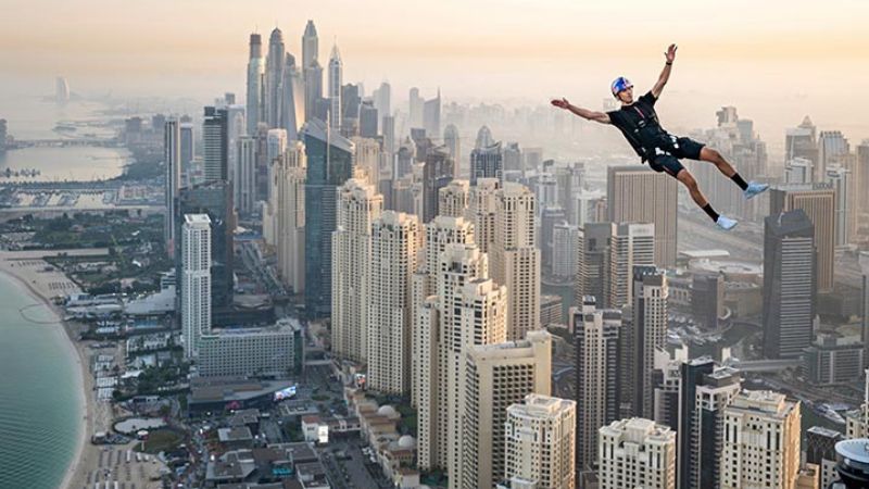 Video: Brian Grubb towed by drone as he wakeskates, jumps off Dubai rooftop pool
