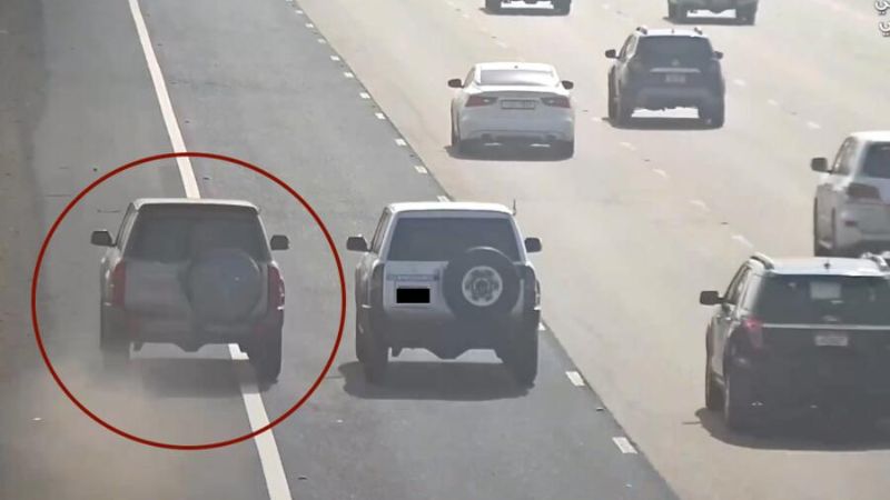 UAE: Dh1,000 fine for overtaking from hard shoulder