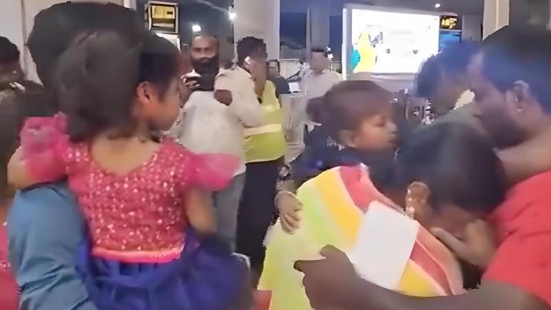 5 Indian murder convicts freed from Dubai jail after 18 years, return home
