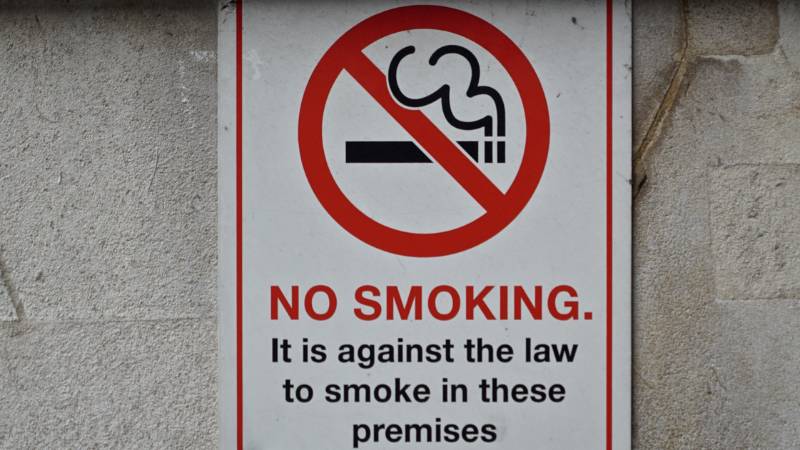 Employees at Dubai building warned of fines for smoking