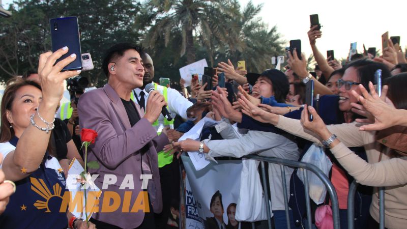 Piolo Pascual thrills Dubai, hugs super fan