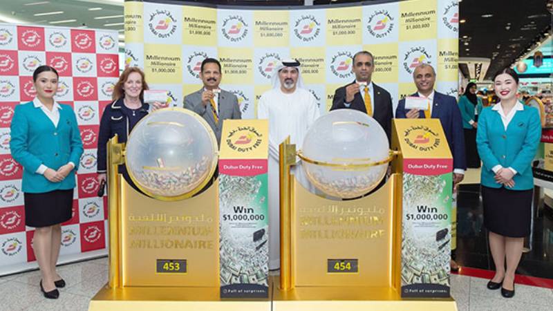 Emirati, Indian win $1 million each at Dubai Duty Free draw