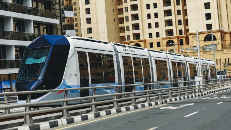 Dubai Tram resumes regular operations