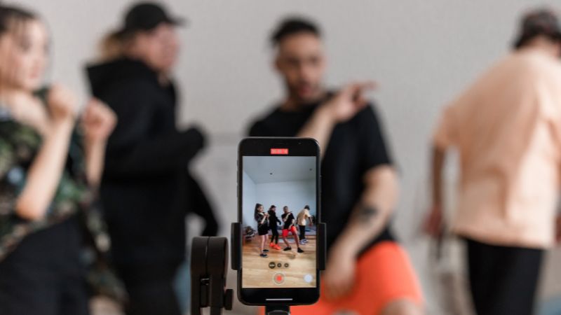 UAE: 18 influencers to compete in Agemono Express TikTok Challenge
