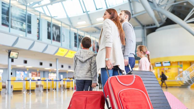 UAE offers free visas for tourists under 18