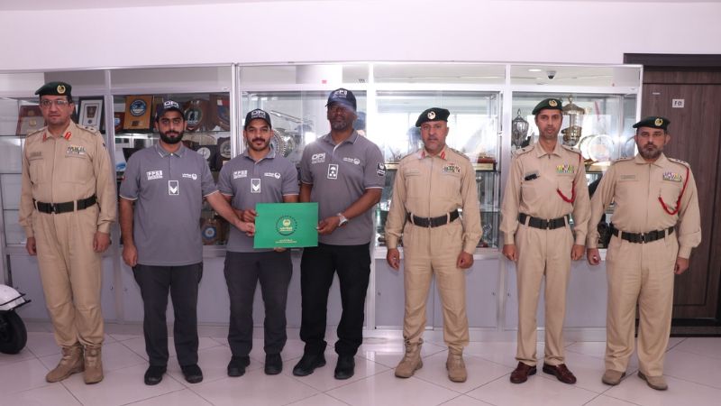 Dubai police rescue drowning woman off Marina beach, 2 officers awarded