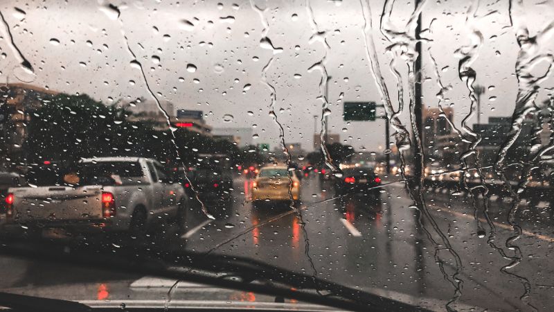 UAE: Rainfall to be expected in Abu Dhabi until October 9; motorists advised to be cautious
