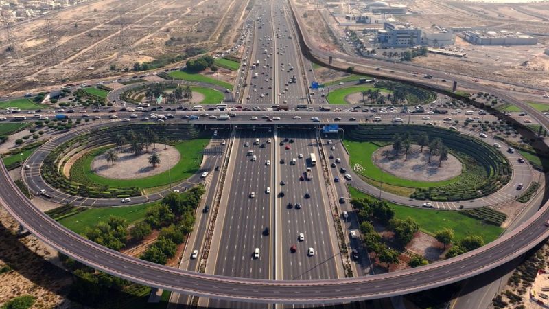 New bridge opens on Al Khail road to ease traffic flow to Deira