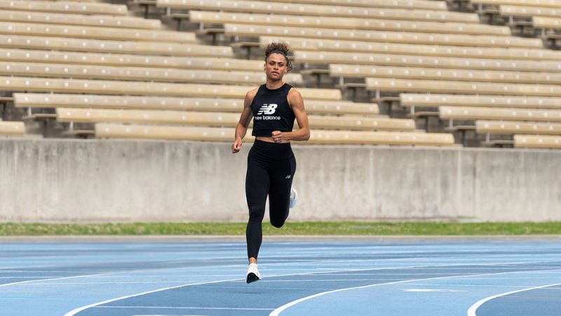 New Balance motivates UAE residents with 10,000 steps challenge for discounts