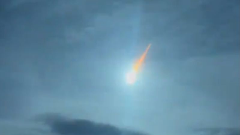 WATCH: Asteroid burns up in Earth's atmosphere over Northern Philippines