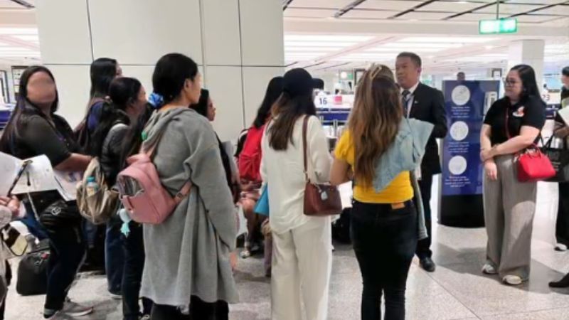 Third batch of Filipinos granted amnesty repatriated to Philippines