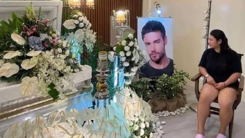 Viral photo: Filipina fan holds Liam Payne wake in Philippines