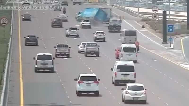 Abu Dhabi Police issues warning over abrupt stops causing highway crashes