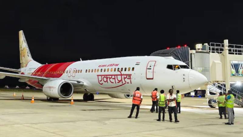 Air India pilots hailed for safe emergency landing of Sharjah-bound flight