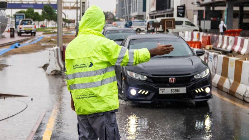 UAE braces for unstable weather: Rain, wind, temperature shifts expected