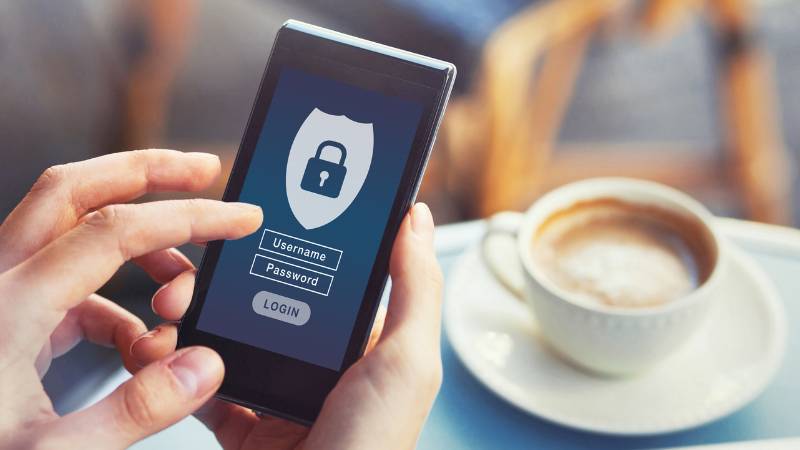 7 essential tips to stay safe virtually when traveling overseas