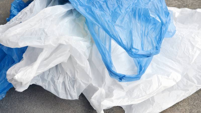 Abu Dhabi’s ban on single-use plastic bags saves 364 million bags