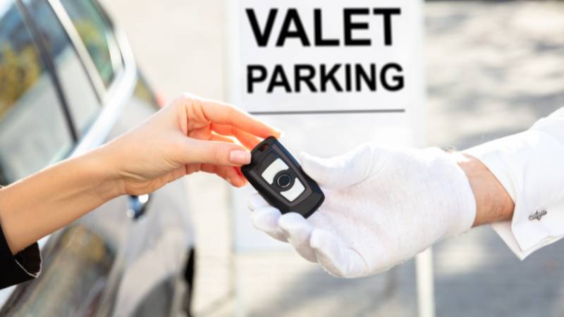 Dubai court fines valet driver, restaurant Dh85,000 for damaging customer’s vehicle