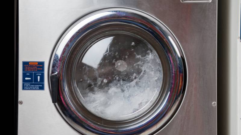 Filipino housemaid confesses to killing Kuwaiti child by putting him in washing machine