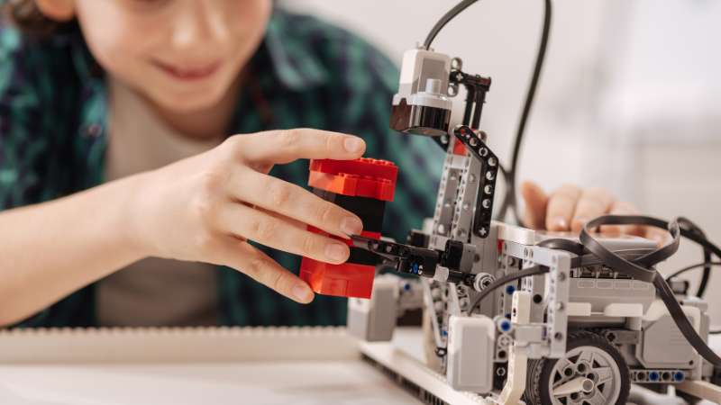 Sharjah opens entries for Technical Invention Prize 2025