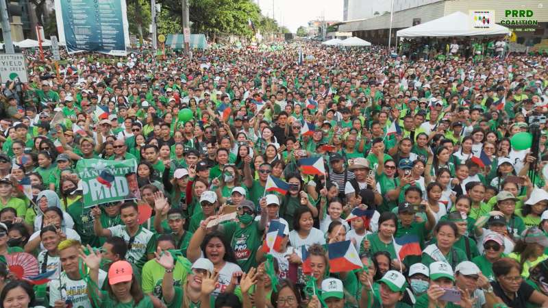Huge pro-Duterte rally in Davao sparks global demonstrations; Filipinos detained in Qatar