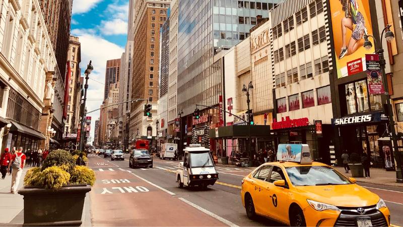 Girl survives on chocolate days after mother, brother die in New York apartment