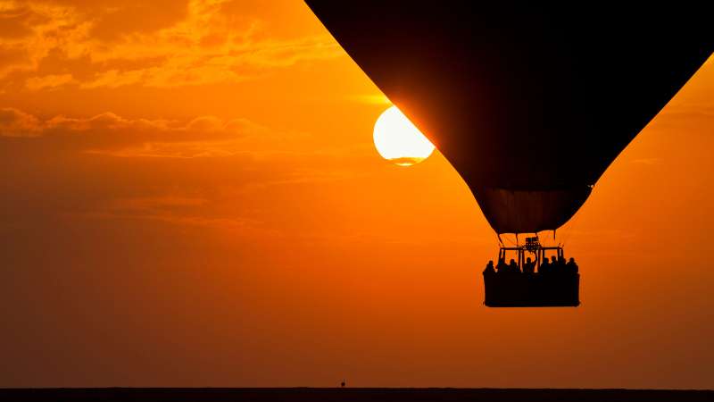 Dubai Police denies deaths in viral hot air balloon video