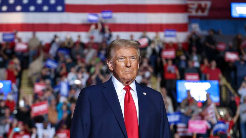 US under Trump offers $1,000 stipend to migrants who self-deport