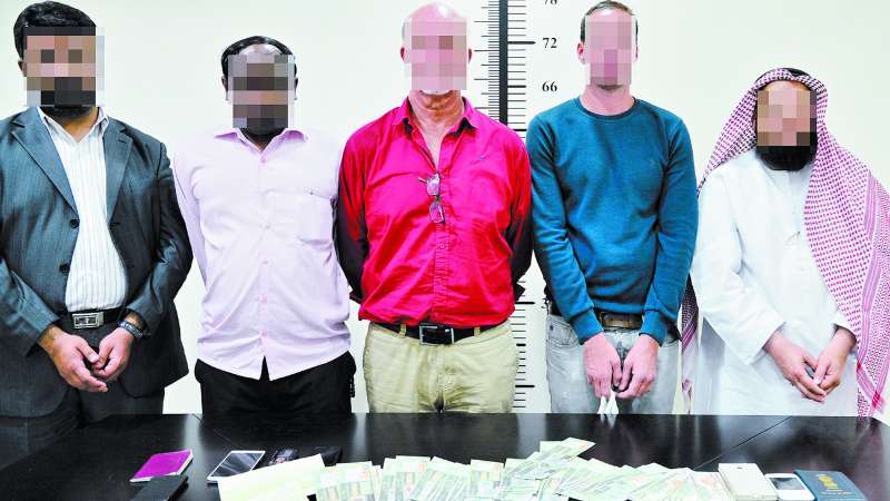 Dubai Police busts gangs with millions in fake foreign currencies