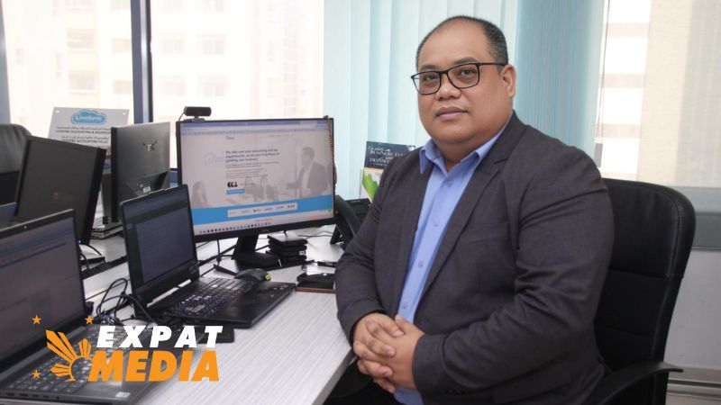 Attorney Dexter Destajo is the owner of Livesync Accounting in Dubai. JONATHAN YBERA/EXPAT MEDIA