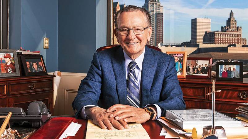 Family of ‘world’s nicest judge’ Frank Caprio thanks fans for ‘outpouring of love’ after his death