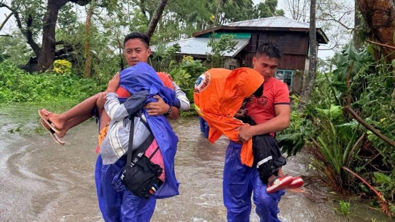 UAE sends urgent aid to 18,000 flood-hit residents in Philippines