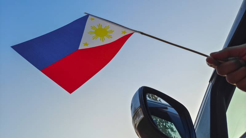 Philippines, Qatar sign landmark deal to protect Filipino household workers