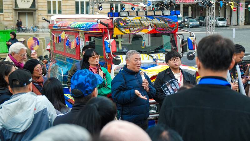 Iconic Philippine jeepney turns heads, wins hearts in Frankfurt