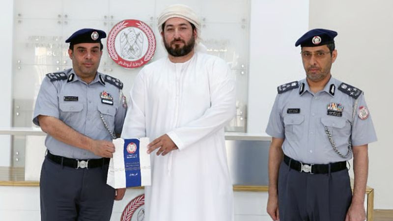 Arab man honoured by Abu Dhabi Police for guiding rescuers to remote motorcycle crash site