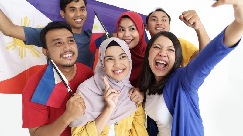 Filipinos in UAE urged to join 2026 Presidential Filipinnovation Awards