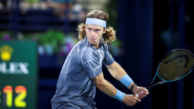 Andrey Rublev reaches Dubai semifinals