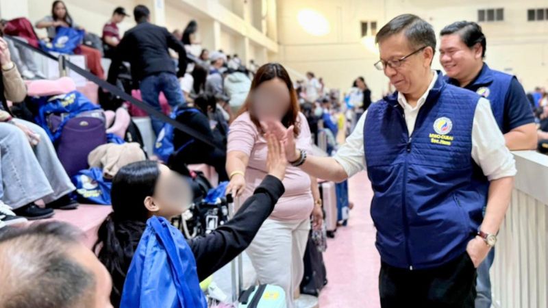 344 Filipinos repatriated from UAE on fifth government flight