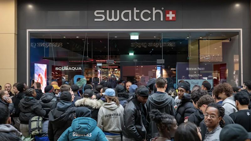 Swatch urges UAE buyers not to rush over Royal Pop collection